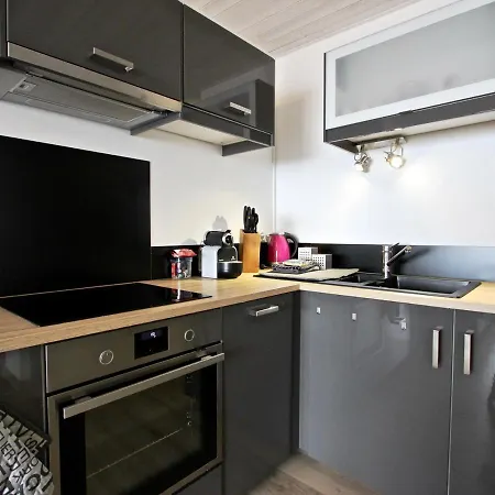 شقة Studio Moderne 4 Personnes Avec Balcon Et Cuisine Equipee A Chamrousse - Fr-1-549-19